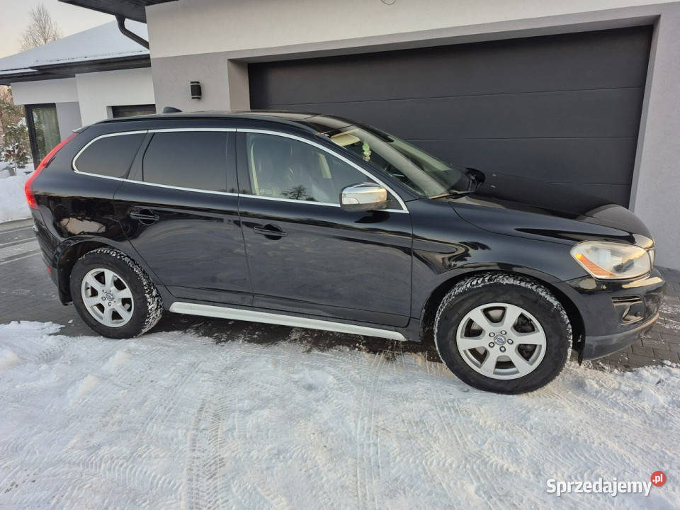Volvo XC 60 24 dizel 5 cilindry automat skóra nieuszkodzony Drelów sprzedam