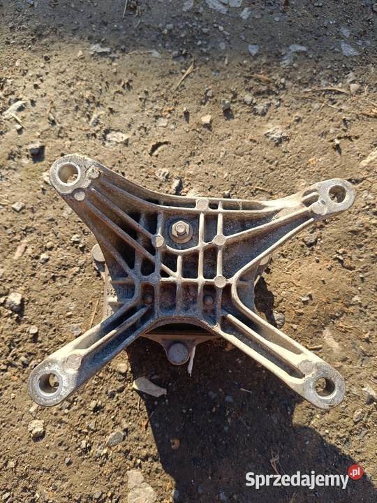 Poduszka łapa skrzyni biegów Audi Q5 8W0399156 Lubań