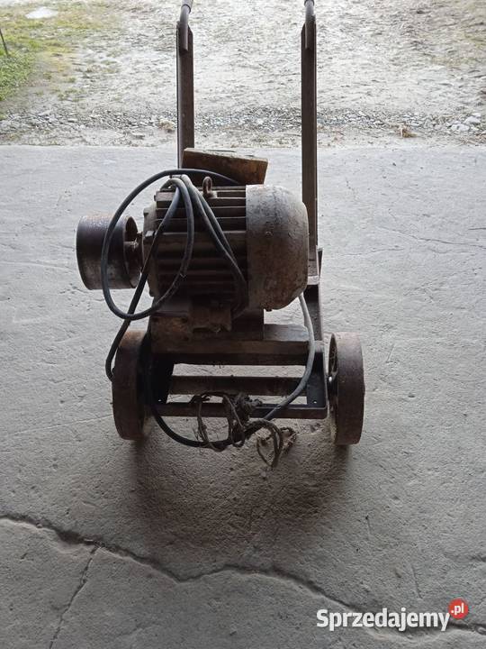 Śrutownik na kamienie z silnikiem 11kw nieuszkodzony lubelskie Ryki