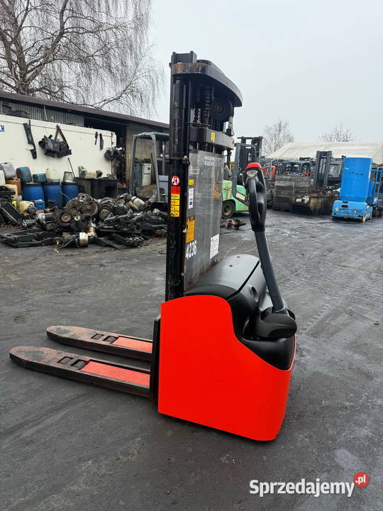 paleciak elektryczny MANITOU LOC A12 z masztem elektryczny sprzedam