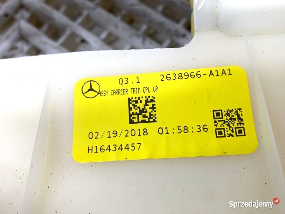 BOCZEK DRZWI LEWY TYŁ MERCEDES GLE SUV 1518 osobowe