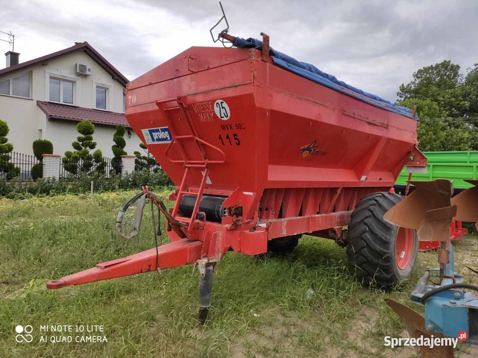Rozsiewacz do wapna Prolog MVX 593 9 ton Skaryszew