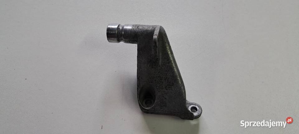 Oryginalna łapa wspornik silnika Audi 100 A6 C4