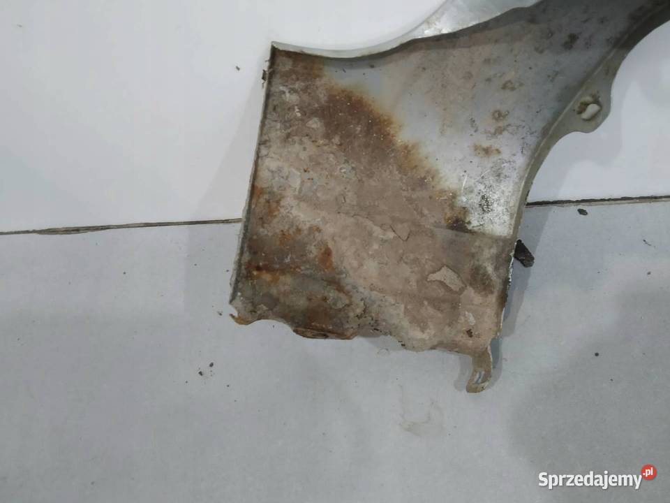 BŁOTNIK LEWY PRZÓD NH623M Honda Civic VII sprzedam