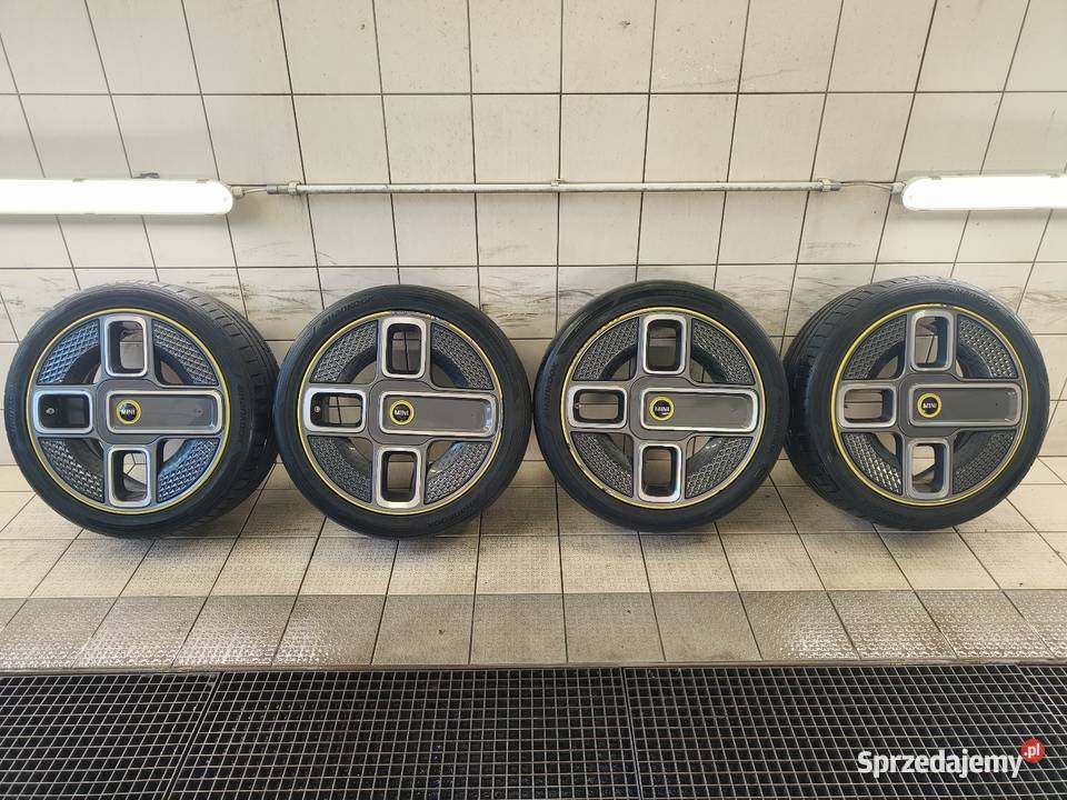 Oryginalne Felgi 17 MINI Electric Corona Spoke opolskie Karłowice