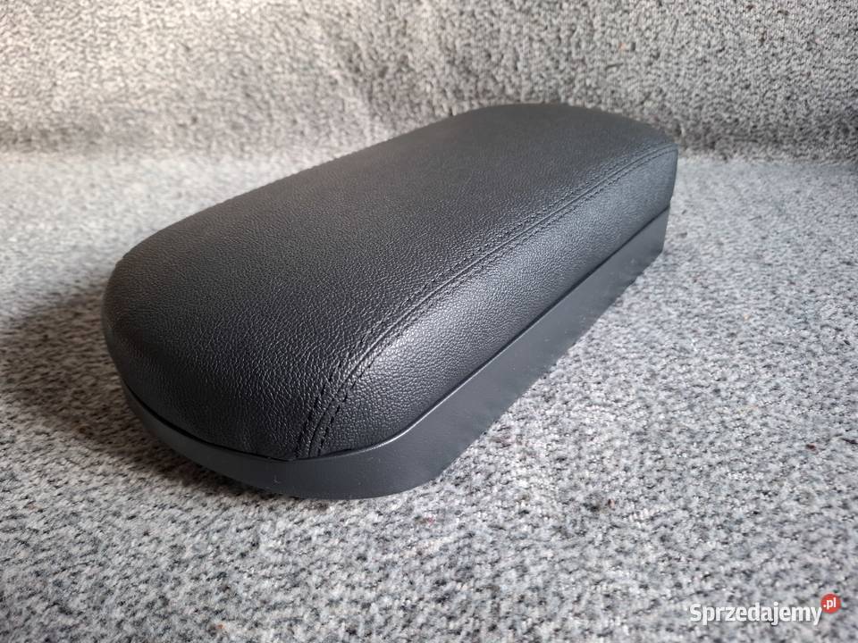 Toyota corolla cross Podłokietnik wysuwany Stargard