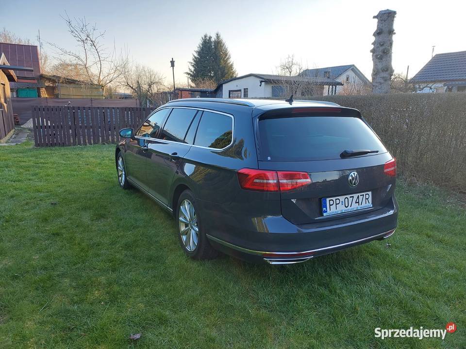 VW PASSAT 20 TDI W WERSJI HIGHLINE OGŁOSZENIE Passat Piła