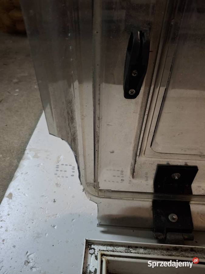 Moskitiera okno dachowe do przyczepy kempingowej Police