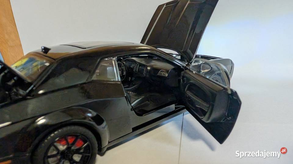 Dodge chellenger srt skala 124 21 model Zabawki Turkowice