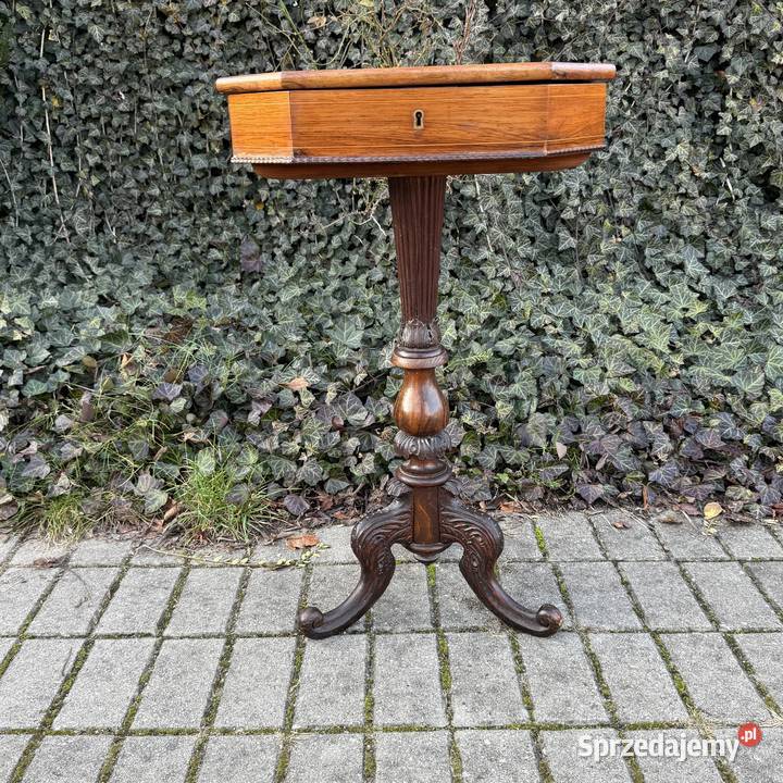 ARTexpert Stolik niciak Ludwik do renowacji Dobrzany sprzedam