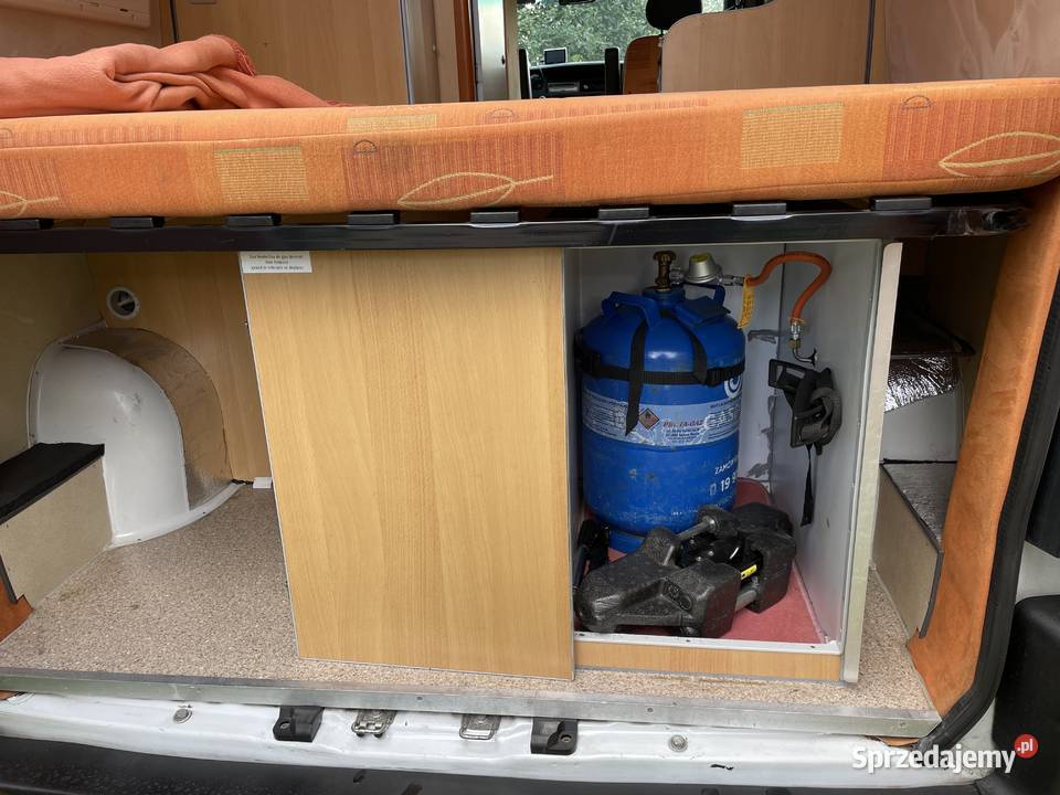 KamperFabryczna Zabudowa światła przeciwmgielne