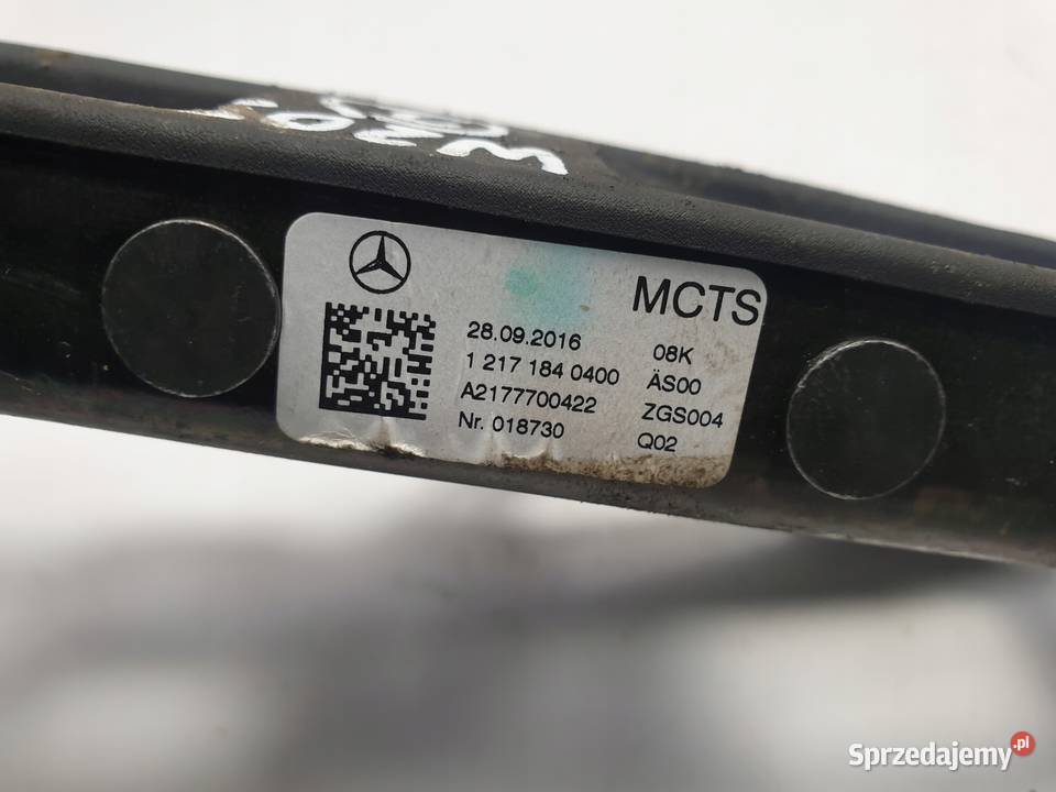 Mercedes A205 W205 Cabrio ZAMEK DACHU Rudka