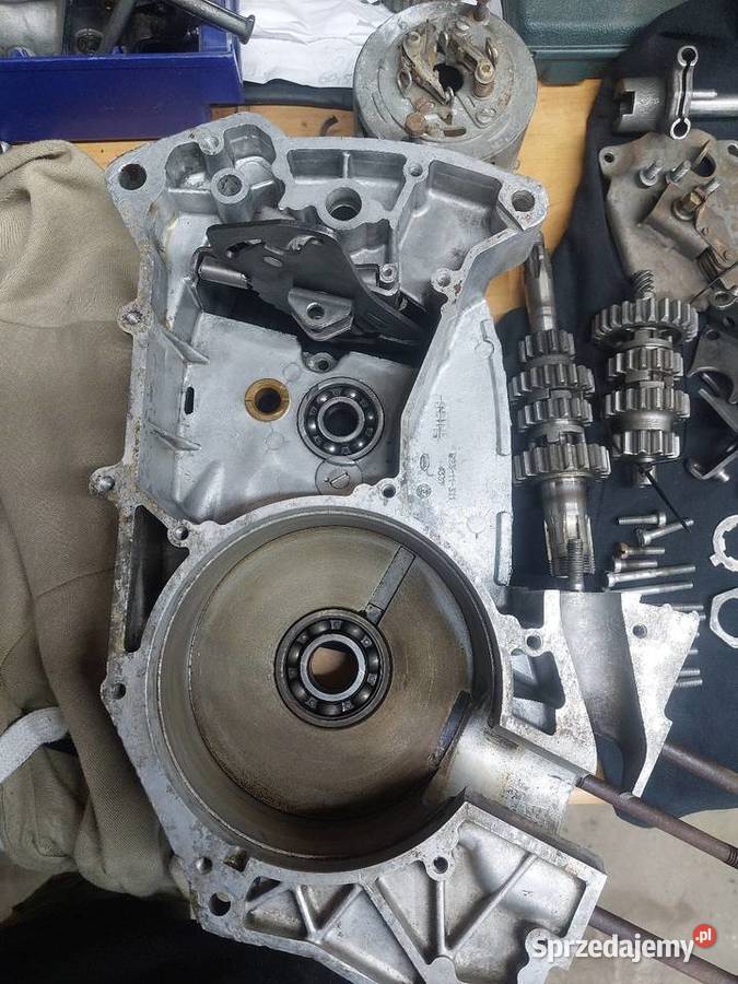 Części silnikowe jawa cz 350 634 skrzyniakartery Kostrzyn nad Odrą