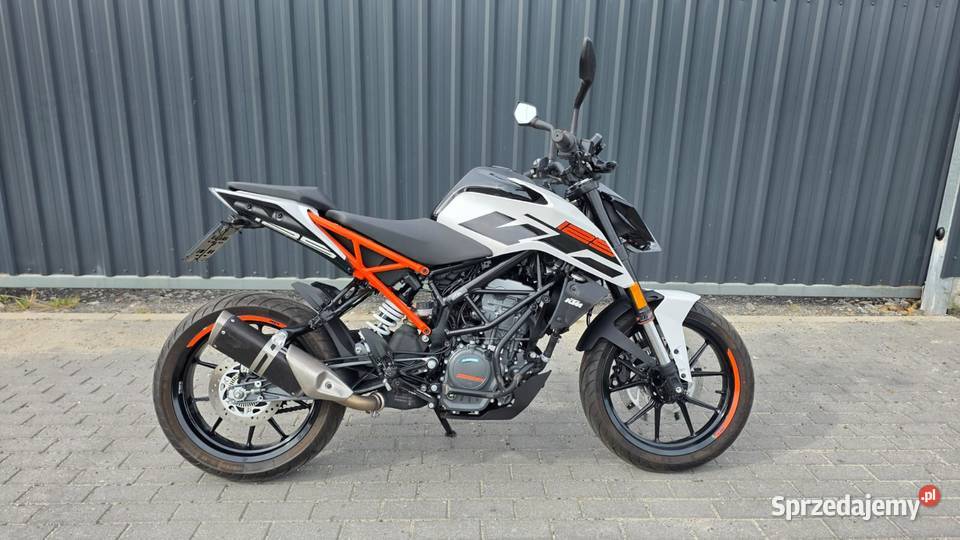 KTM Duke 125 2019 11 500 PLN Nowy Świętów