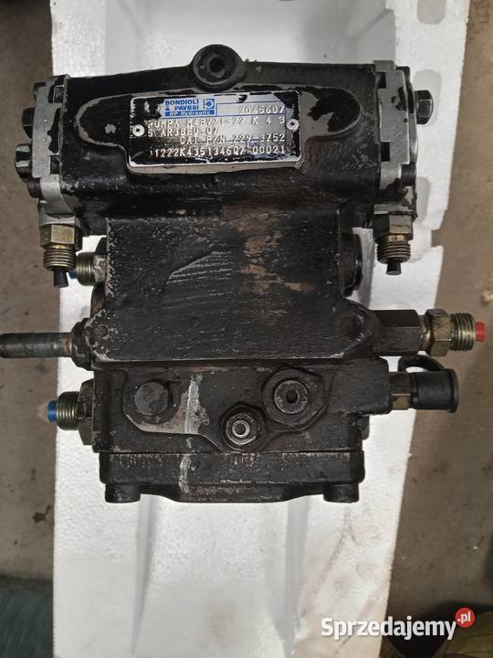 Caterpillar CB224 E pompa jazdy 2293752 M4PV2122 sprzedam