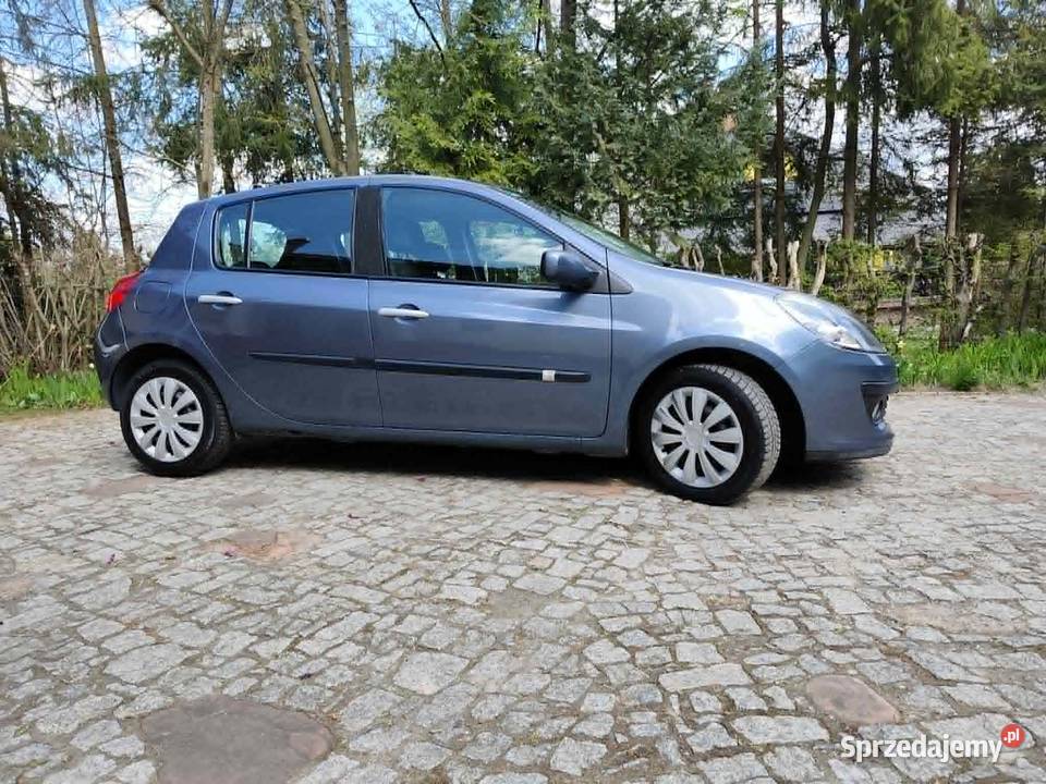 Renault Clio mały ekonomiczny Renault Jarosław