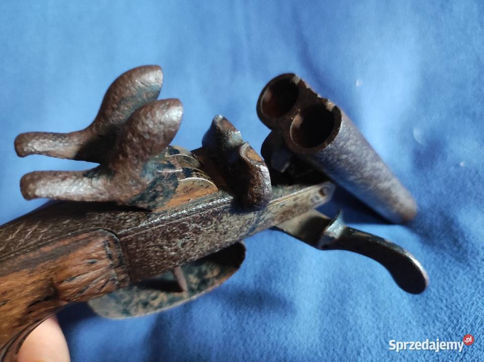 Pistolet dwulufowy zdobny zabytek XVIIIXIX