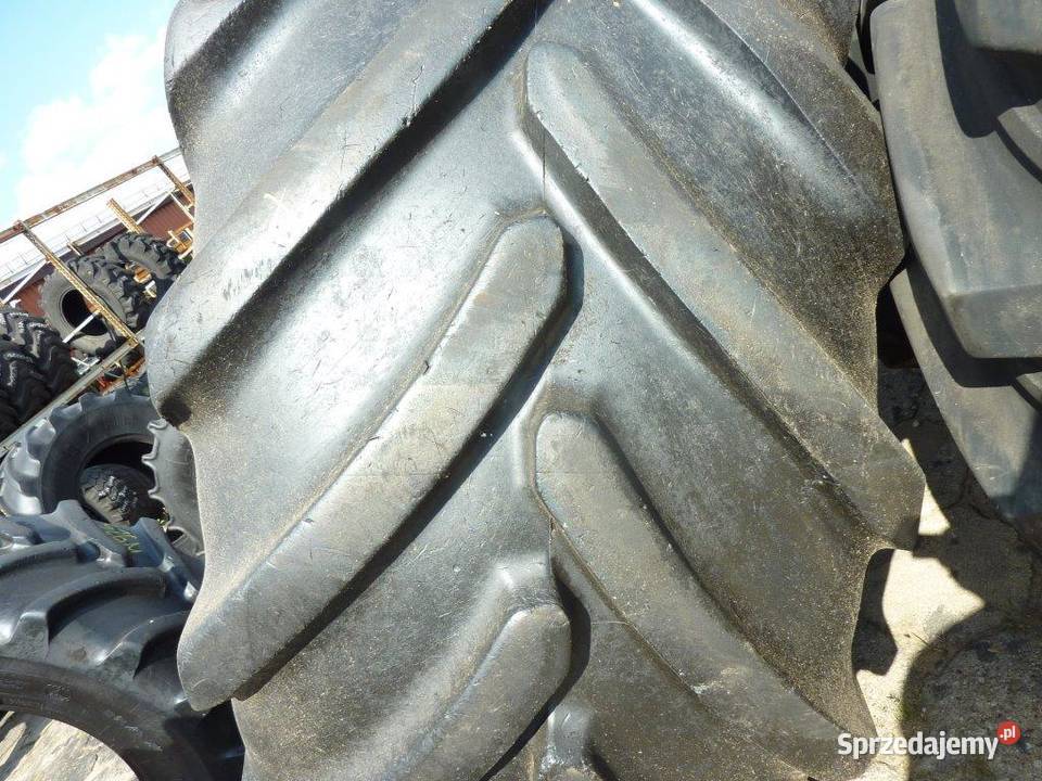 Opona używana rolnicza 80070R32 MICHELIN CERE Pozostałe Zaścianki