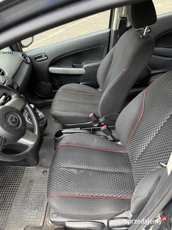 Mazda 2 13 benzyna 84 2012r faktura vat 23 Miastko