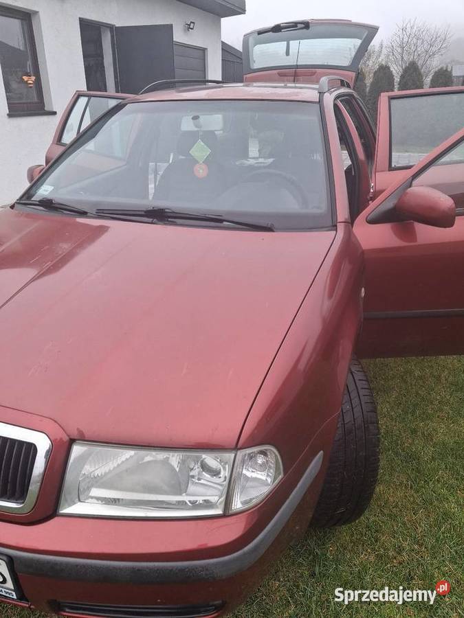 Skoda octavia 20 gaz nieuszkodzony Czerno