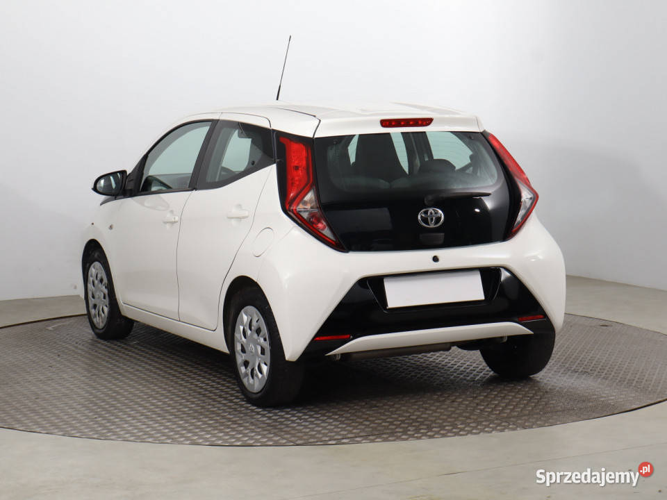 Toyota Aygo 10 VVTi Bielany Wrocławskie