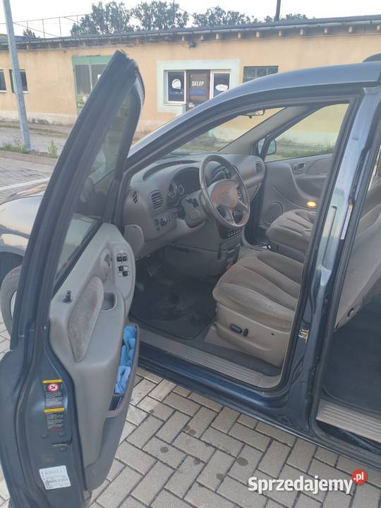 Chrasler Voyager IV 33 BG automat 7 osobowy nieuszkodzony Voyager lubelskie Hrubieszów