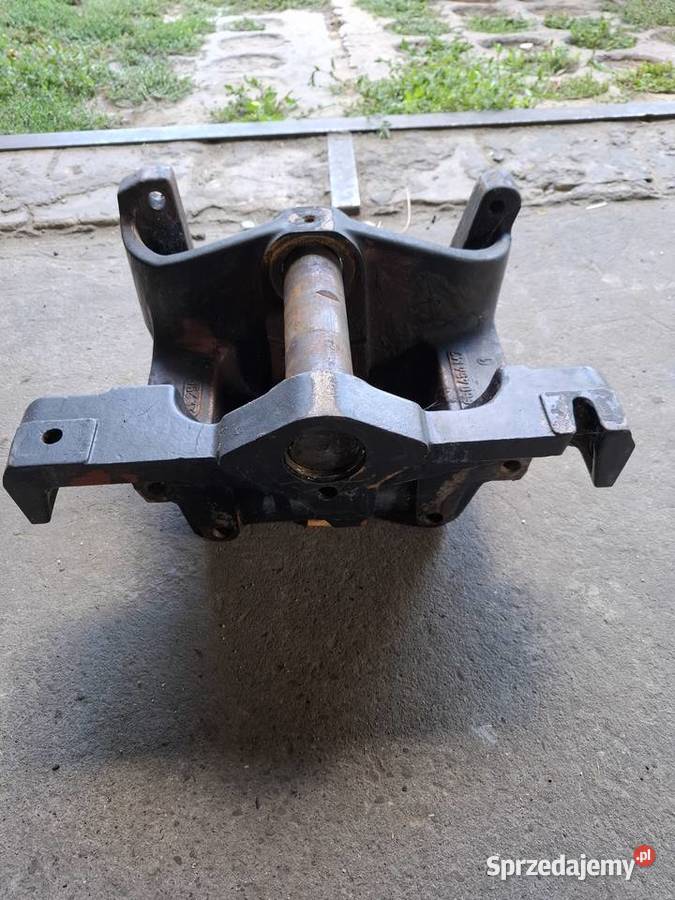 Sprzedam wspornik ośi przedniej ursus 2812 Księżpol