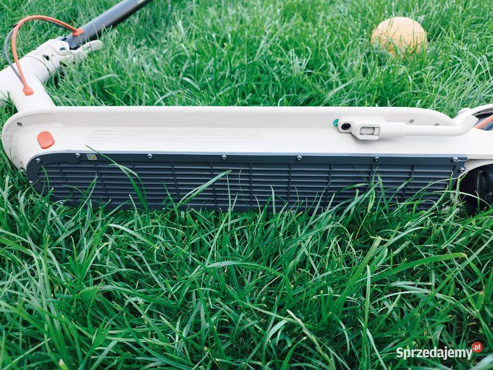 Xiaomi Mi Electric Scooter 3 NOWA przebieg 25 sprzedam
