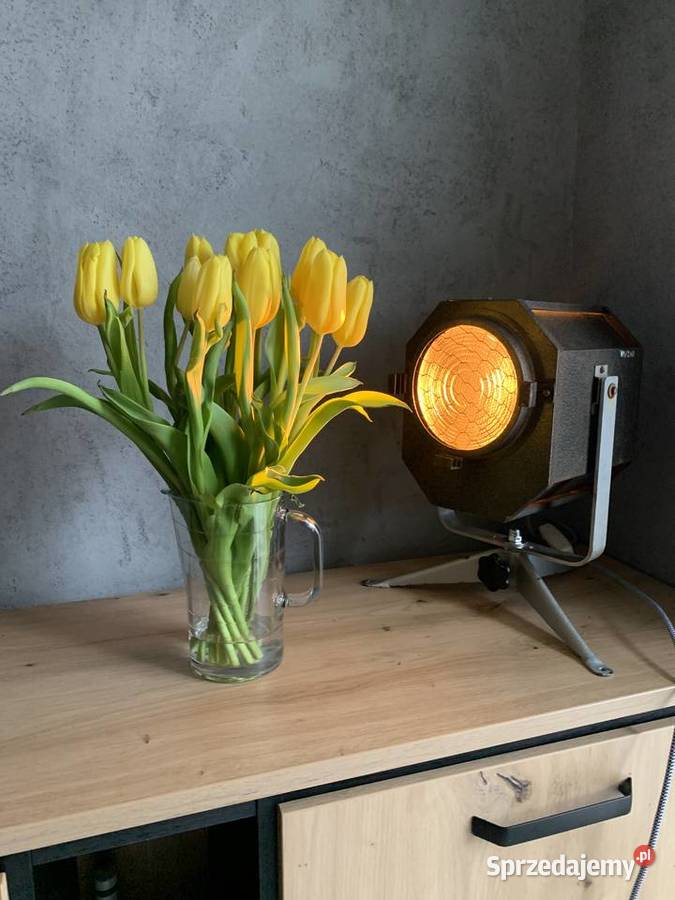 Lampa teatralna z PRLu Loft Stoliki kawowe i ławy Poznań