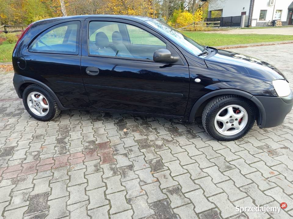 Opel Corsa C 10 benzyna Nowe Opony Długie Opłaty Corsa Wygiełzów