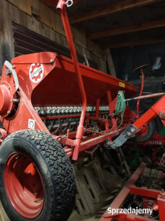Siewnik famarol 3m nieuszkodzony Dzierzkowice-Góry