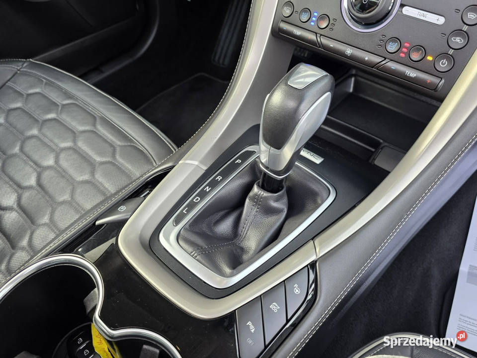 Ford Mondeo VIGNALE z niemiec lekarza regularny klimatyzacja Czarnków