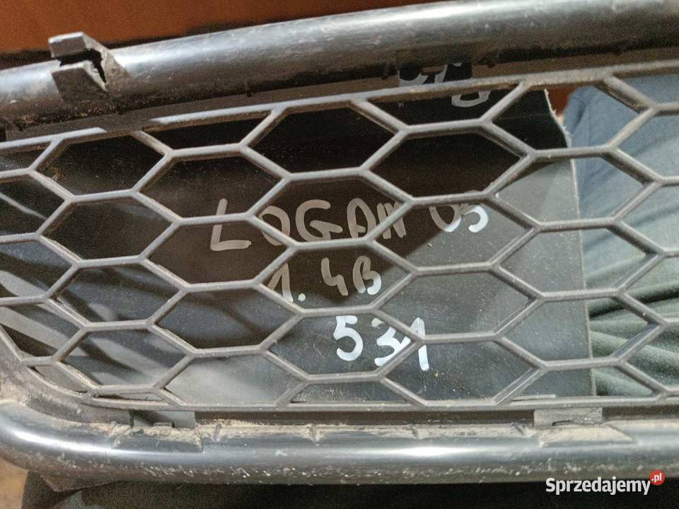 KRATKA ZDERZAKA PRAWA DACIA LOGAN 8200301496 osobowe wielkopolskie