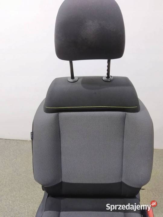 FOTEL PRAWY PASAŻERA ZIELONA NIĆ GRZANY Citroen