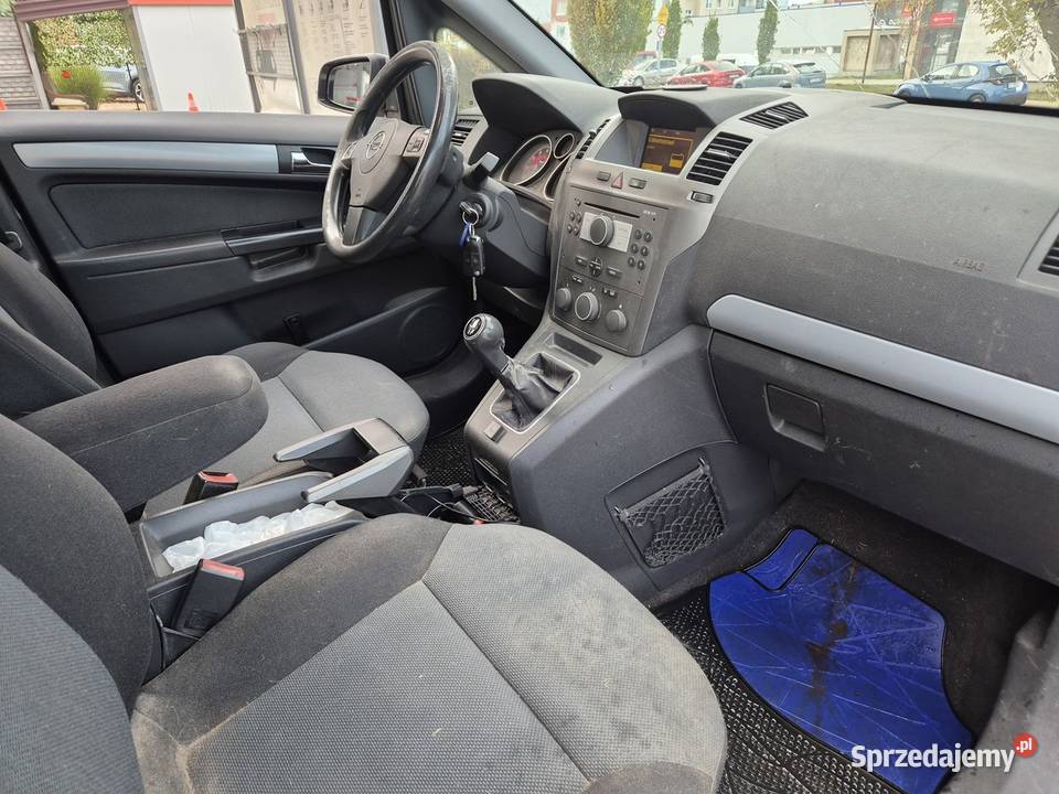 OPEL ZAFIRA B 1600 BENZYNAGAZPRZEBIEG 151 Golf Plus dolnośląskie Jerzmanowa