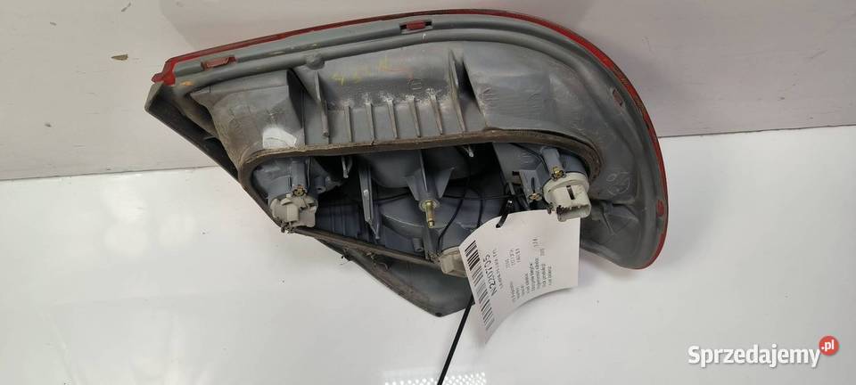LAMPA PRAWA TYŁ TOYOTA YARIS I Pozostałe Lipno