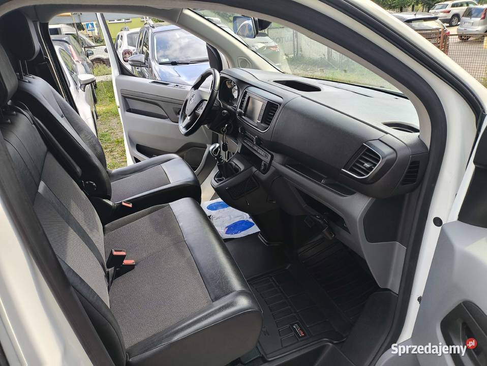 Opel Vivaro pierwszy właściciel w kraju ASR (kontrola trakcji) warmińsko-mazurskie Olsztyn