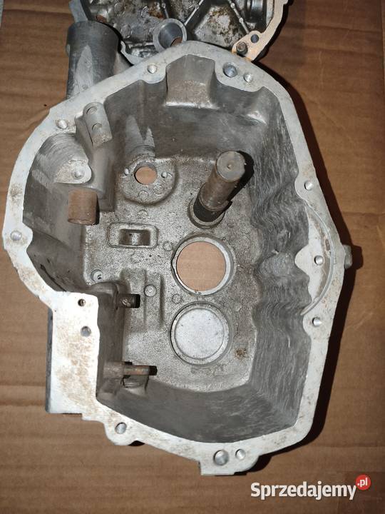 Obudowa skrzyni biegów Dniepr MT K650 Skrzynie biegów Części i akcesoria motocyklowe wielkopolskie Leszno