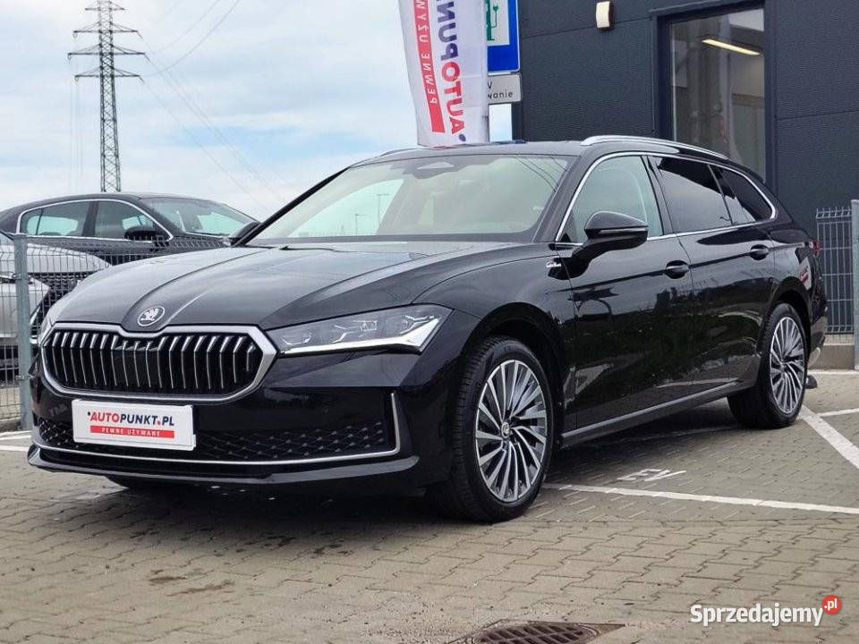 Skoda Superb 2024r 4X4 DSG Salon FV23 Matrix LED 1968cm3