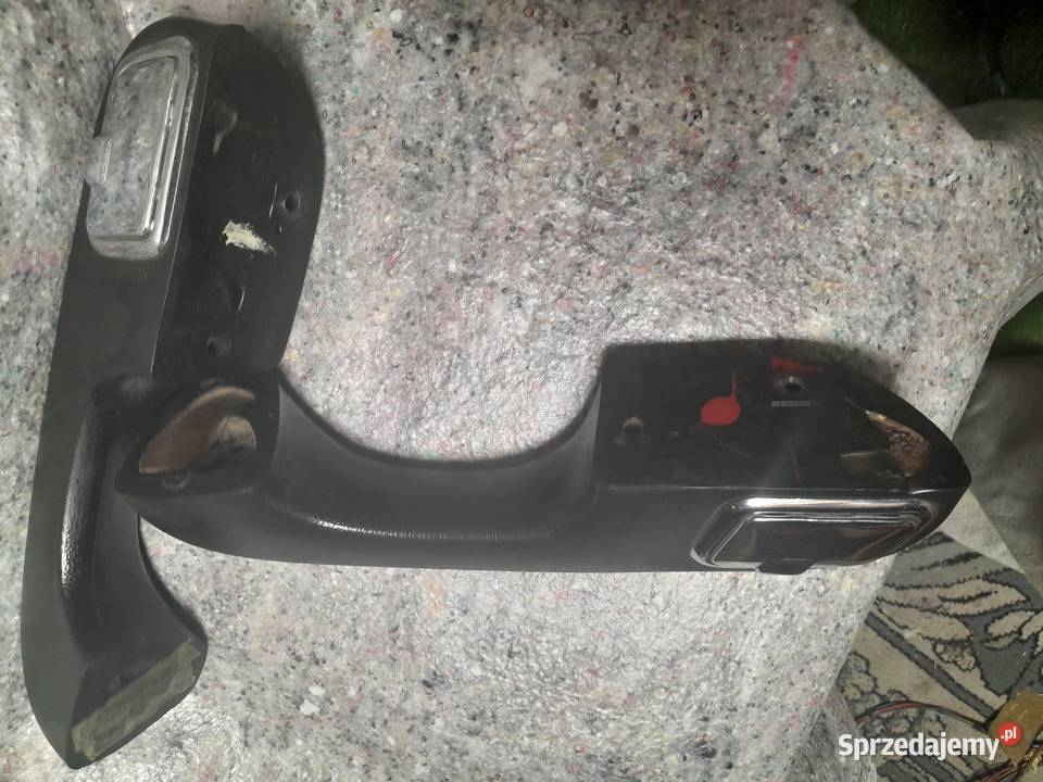 Uchwyty tylnych drzwi fiat 126 p 2 osobowe Skarszewy