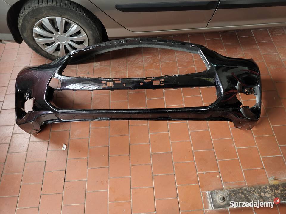 Skorupa zderzaka Infiniti q30 osobowe Bochnia