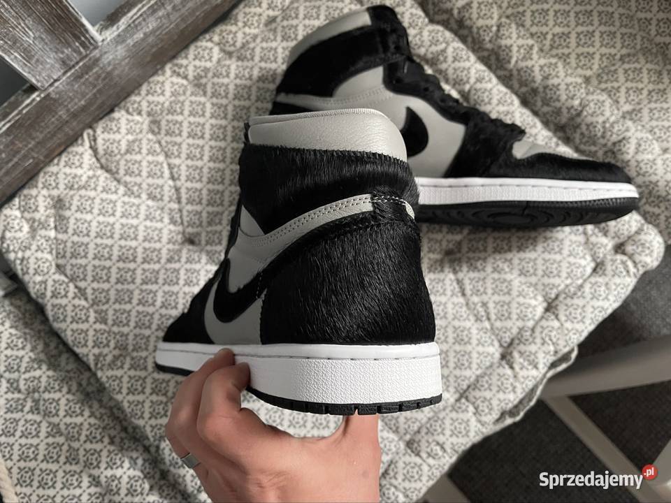 Sprzedam czarne damskie buty Nike Air Jordan Śrem