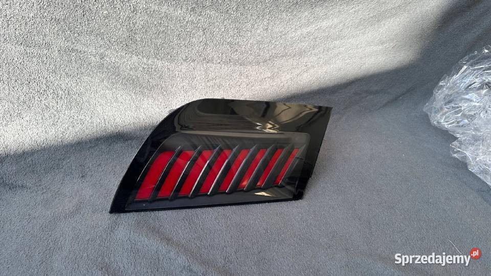 VOLVO EX30 LAMPA TYLNA LEWA GÓRNA LED EUROPA Gorzów Wielkopolski