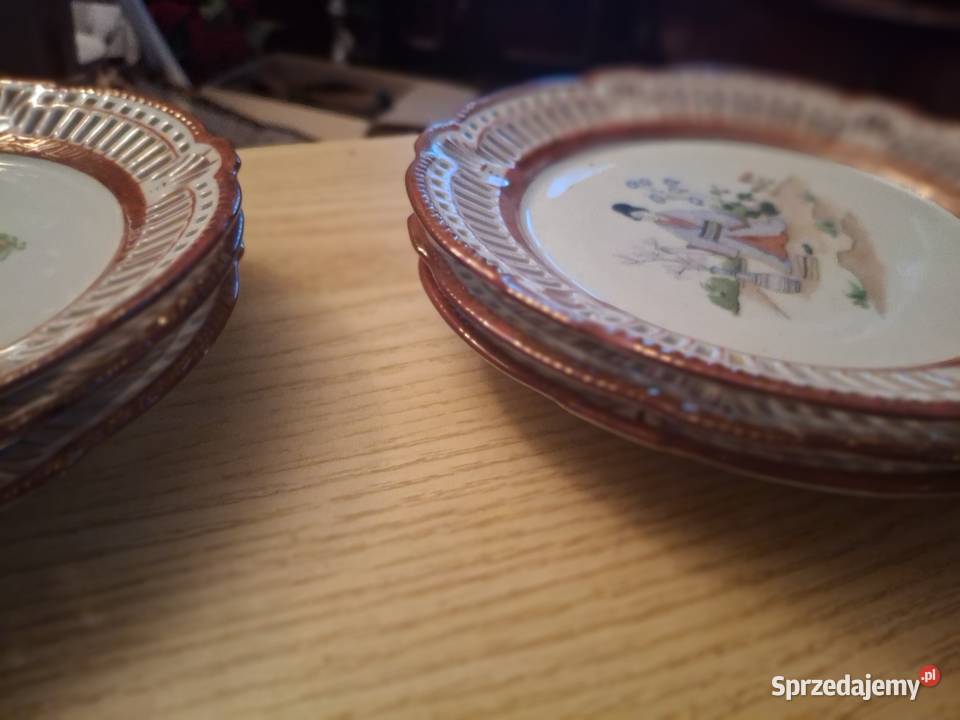 Talerzyki deserowe porcelana mazowieckie