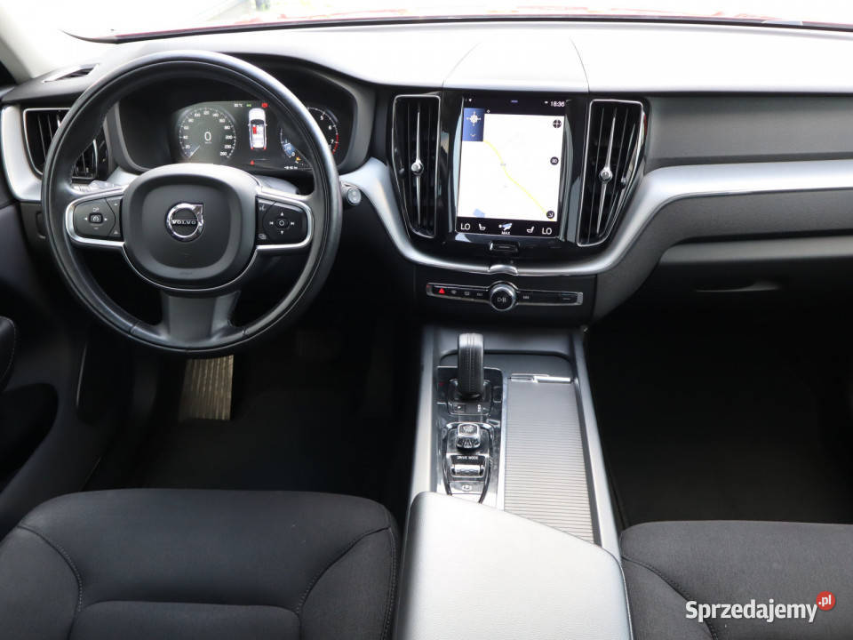 Volvo XC60 B4 Rok produkcji 2020 Katowice