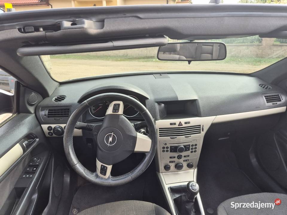 Opel Astra kabriolet TwinTop gaz 209000km mazowieckie
