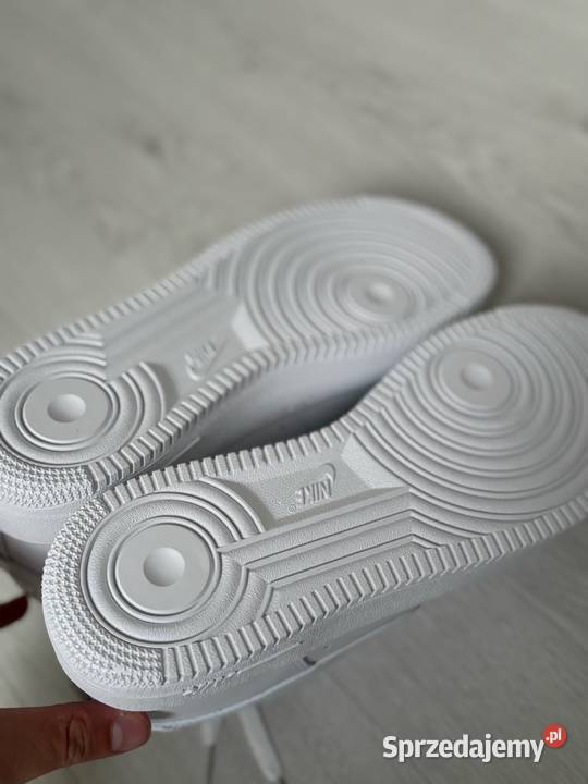 NOWE Air Force 1 435 oddam pół ceny