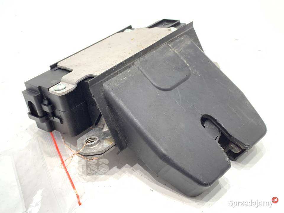 ZAMEK KLAPY TYŁ FORD FOCUS II Kombi 3M51R442A66 sprzedam