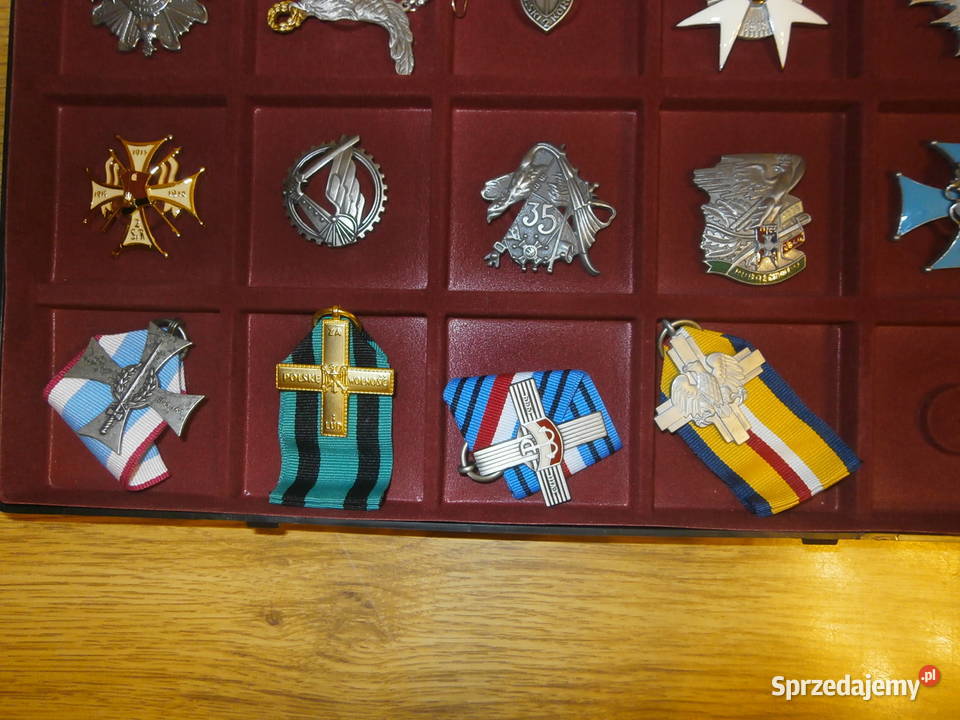 Repliki odznaczeń wojskowych 29 ładny stan