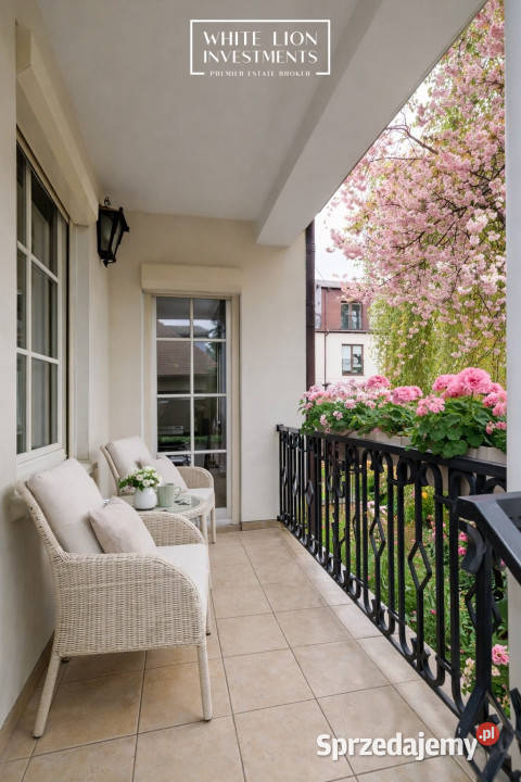 Dom bliźniak na sprzedaż Warszawa Gawota 294m2